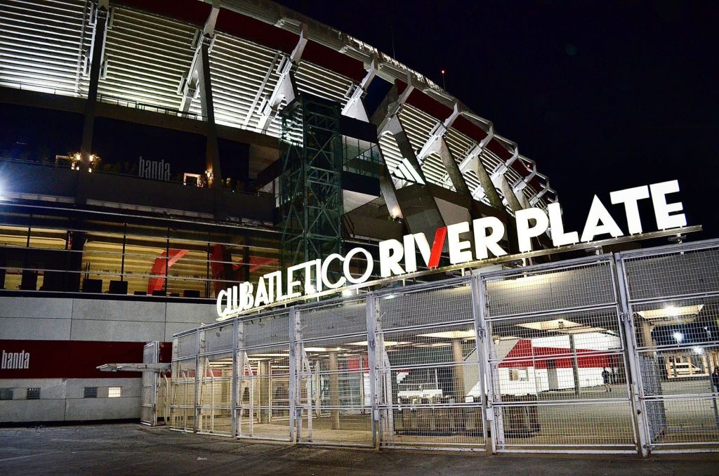 River solidario: recibirá donaciones por las&nbsp;inundaciones