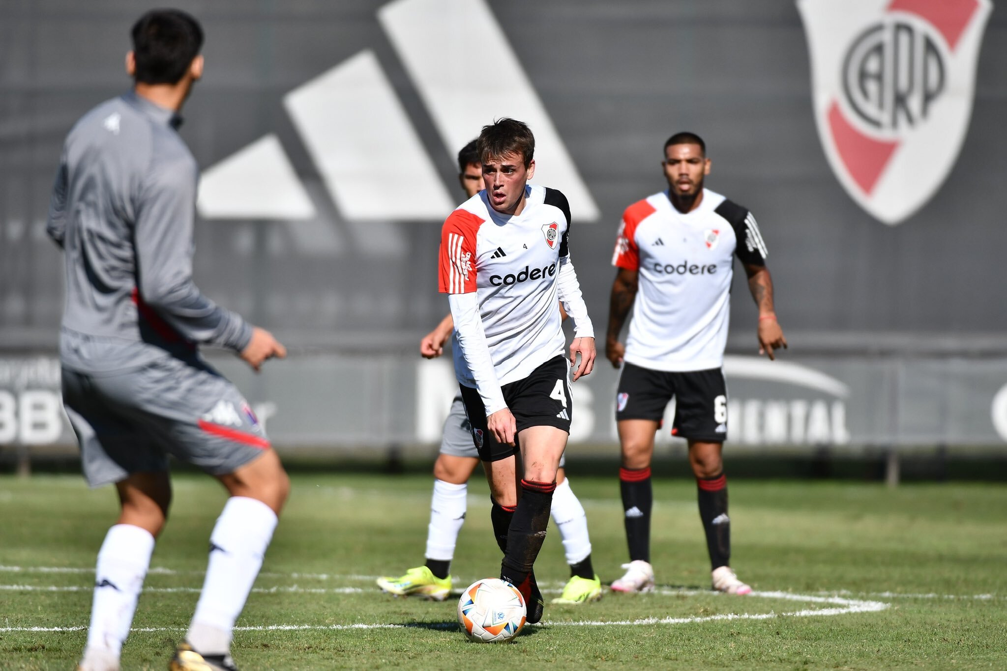Nicolás Fonseca regresaría al equipo titular de River