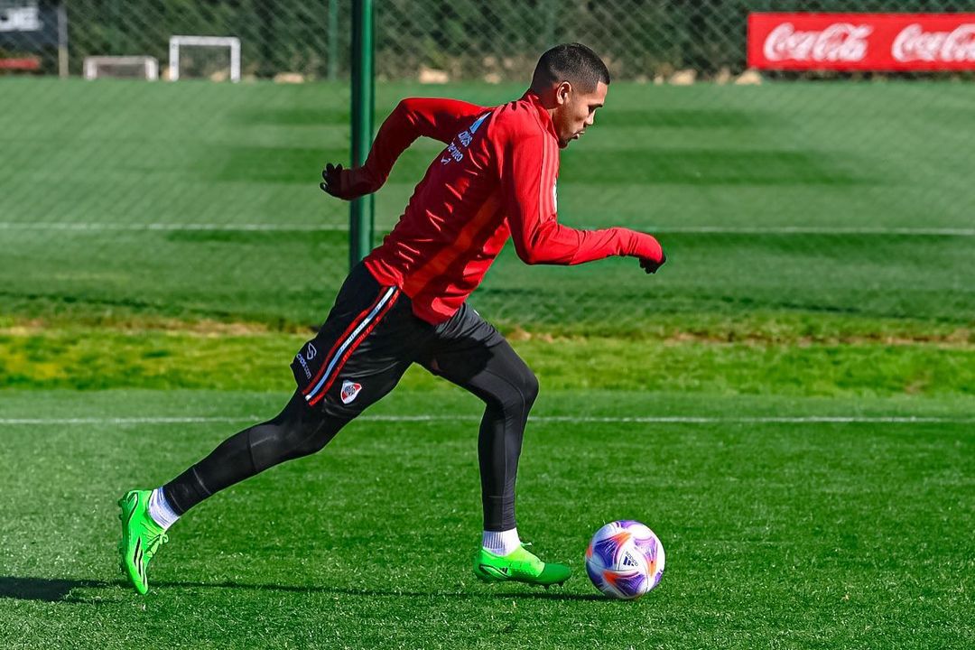 Será compañero de Messi: David Martínez deja River y jugará en el Inter Miami