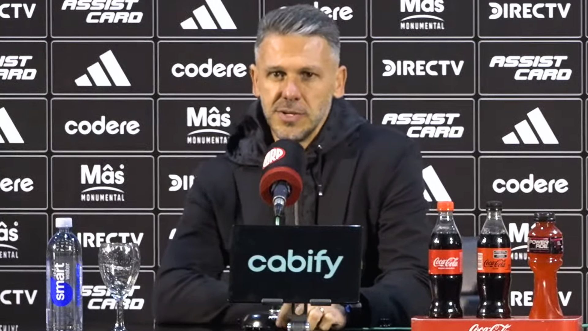 Demichelis sobre el mercado de pases de River: "Necesitamos un jugador con un arma letal"
