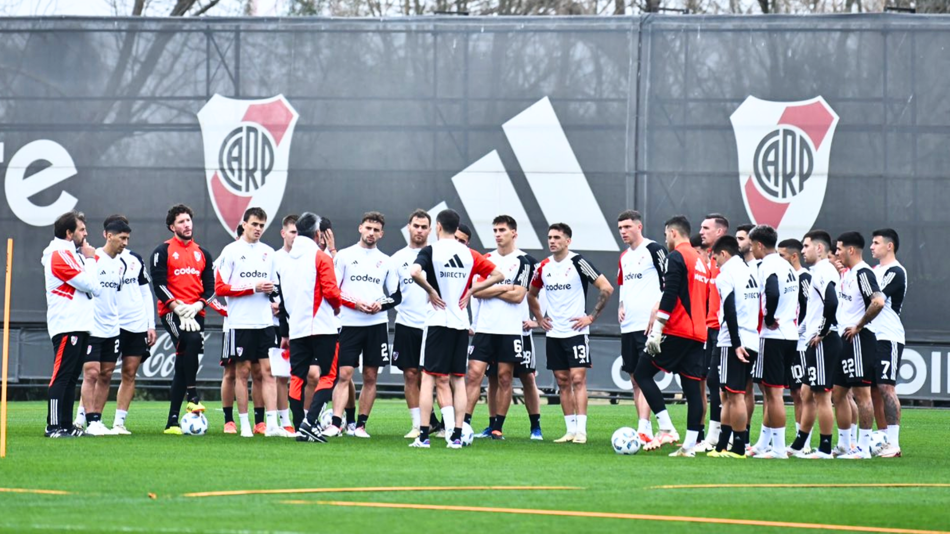 Con algunas dudas, la probable formación de River ante Unión por la Liga Profesional