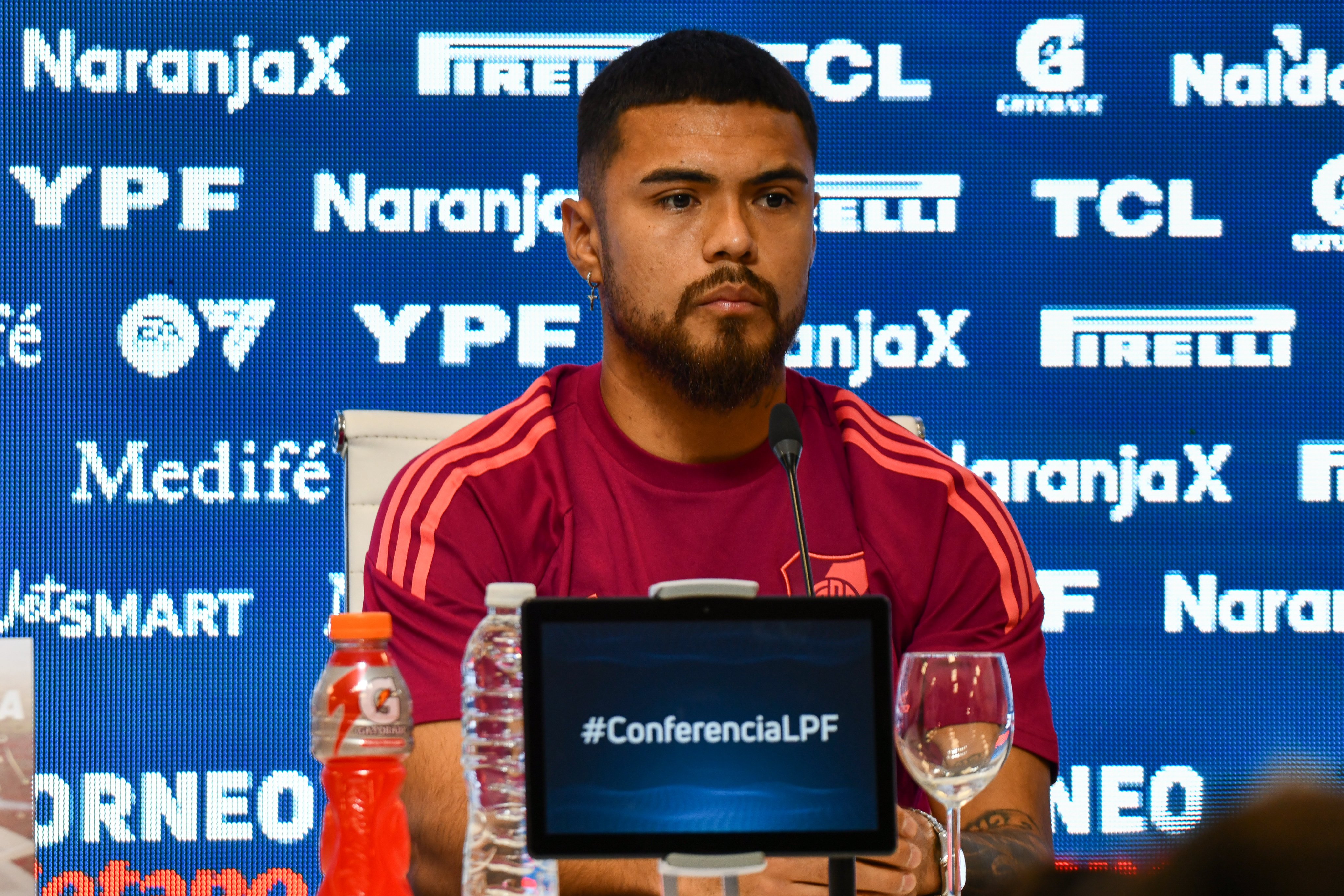 Paulo Díaz en la conferencia previa al Superclásico