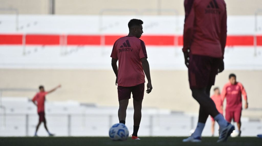 River vs. San Lorenzo por la Liga Profesional: hora, arbitraje y posible formación