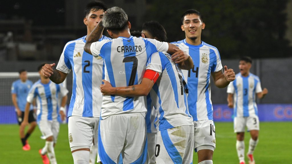Sudamericano Sub-20: goles de Echeverri y Carrizo para el triunfo de&nbsp;Argentina